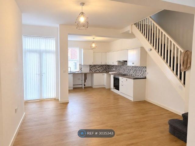 House for rent in Georgia, Greater Manchester