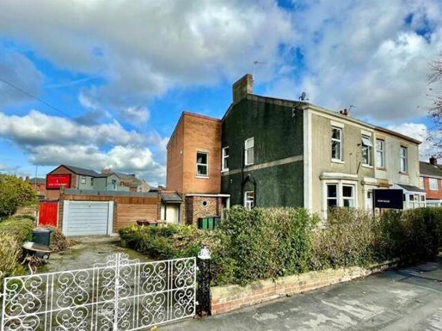 House for sale in Ashton-on-Ribble, Higher Bartle