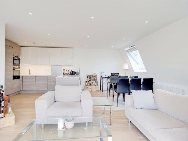 Apartment for rent in London Borough of Lewisham, Greater London
