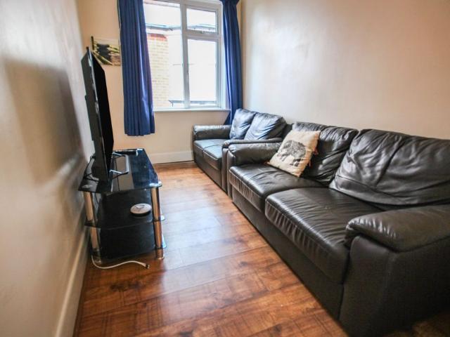 Apartment for rent in Talbot Village, Bournemouth