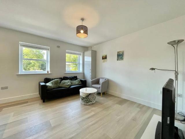 Apartment for rent in Talbot Village, Bournemouth