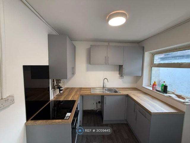 House for rent in Holt Lane End, Oldham