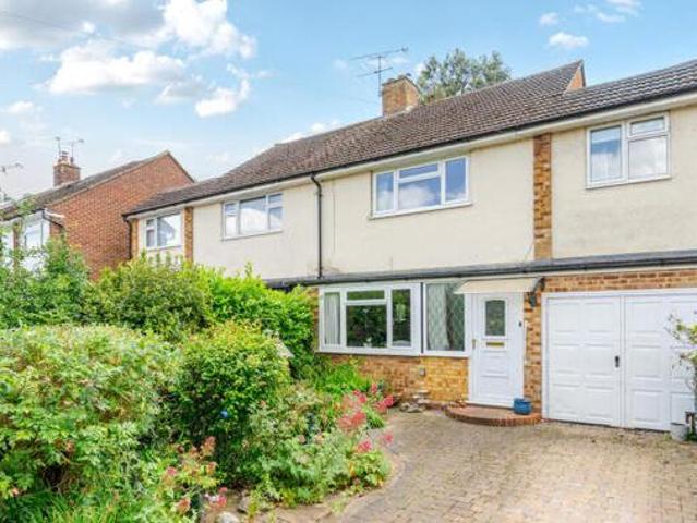 House for sale in Lower Halliford, Surrey