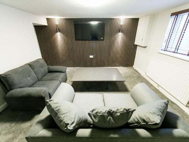 House for rent in Burley, Leeds