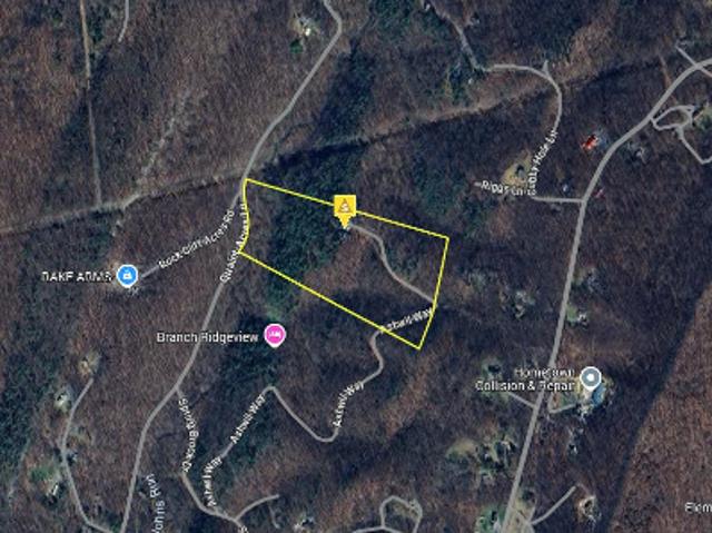 House for sale in Berkeley Springs, West Virginia