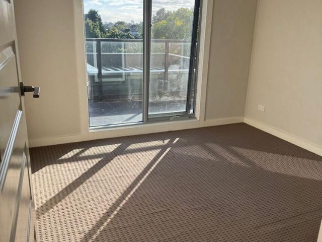 Room for rent in Camerons Creek, Victoria