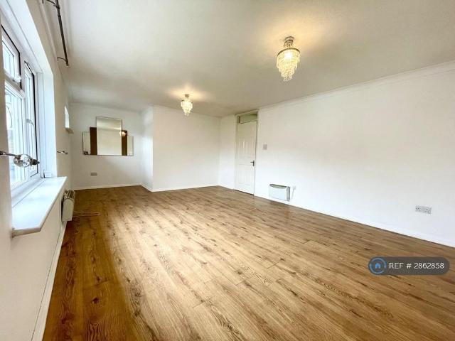 House for rent in Rainham, Greater London