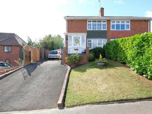 House for sale in Stourbridge, West Midlands