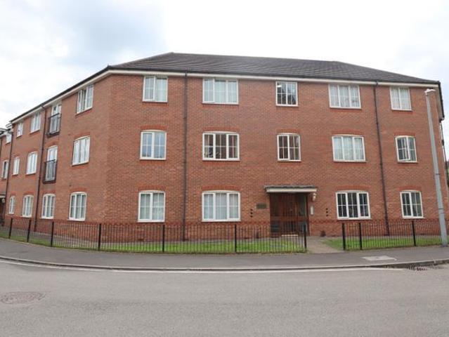 Apartment for rent in Causeway Green, West Midlands
