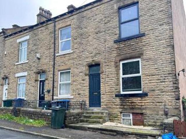 House for rent in Holmewood, West Yorkshire