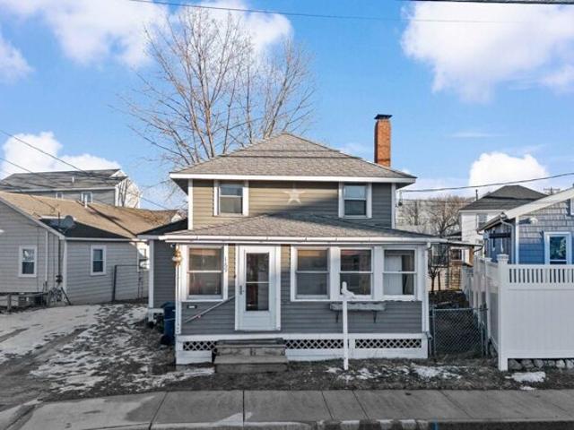 House for sale in New Hampshire