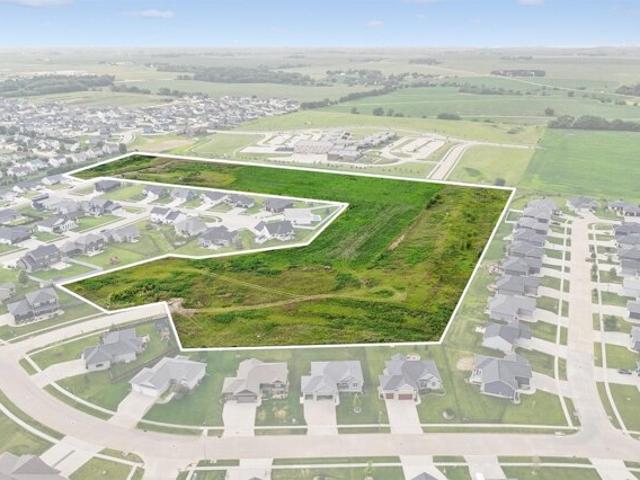 Land for sale in Cedar Falls, Iowa