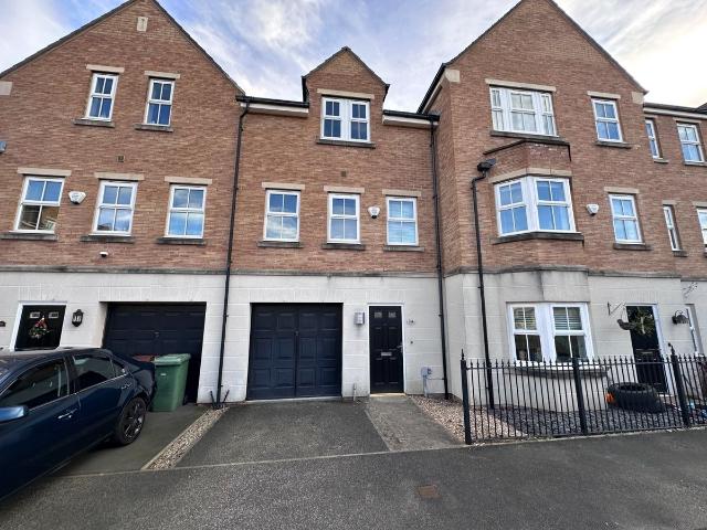 Room for rent in Newton Hill, Wakefield