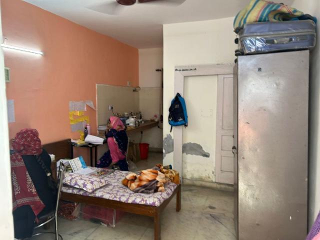 House for rent in Deri