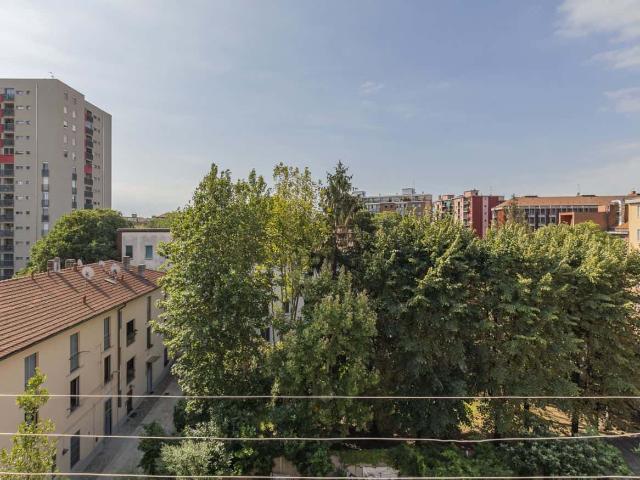 Appartamento in affitto a Municipio 2, Milano