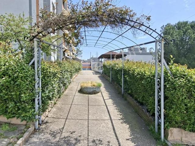 İzmit, Kocaeli içerisinde kiralık mülk