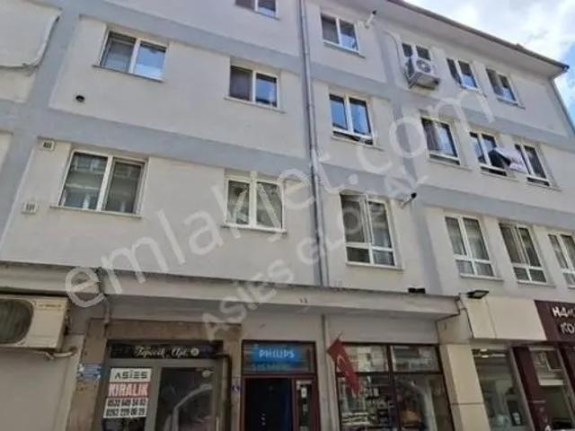 İzmit, Kocaeli içerisinde kiralık mülk