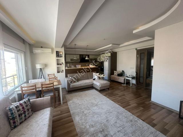 Konak, İzmir içerisinde satılık mülk