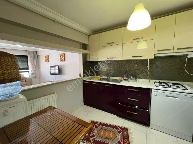Konak, İzmir içerisinde satılık mülk