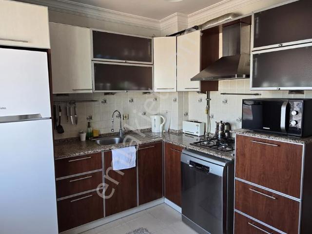 Karabağlar, İzmir içerisinde kiralık mülk