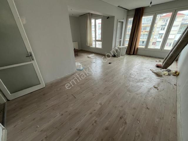 Konak, İzmir içerisinde kiralık mülk