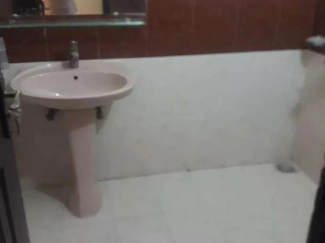 House for sale in نتھا سنگھ والا, لاہور ڈویژن