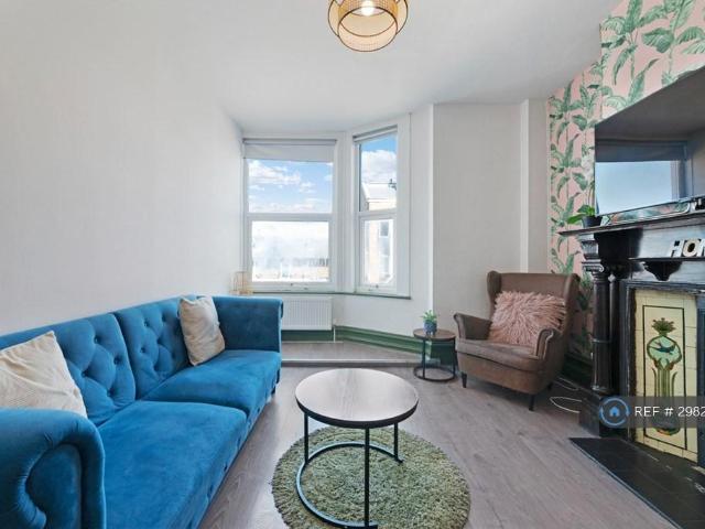 Apartment for rent in Shepherd's Bush, Greater London