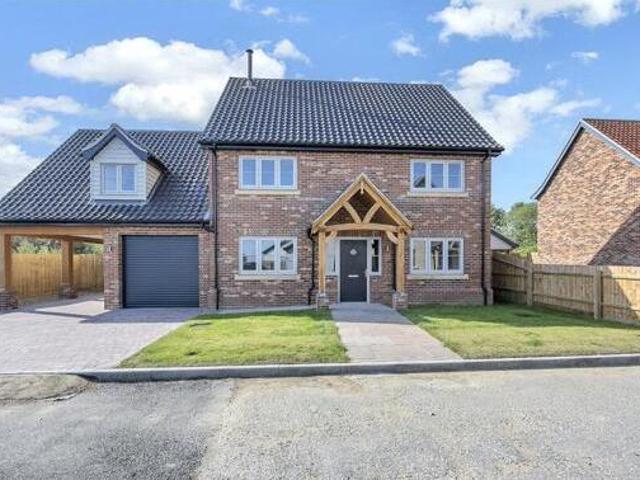 House for sale in East Bank, Norfolk