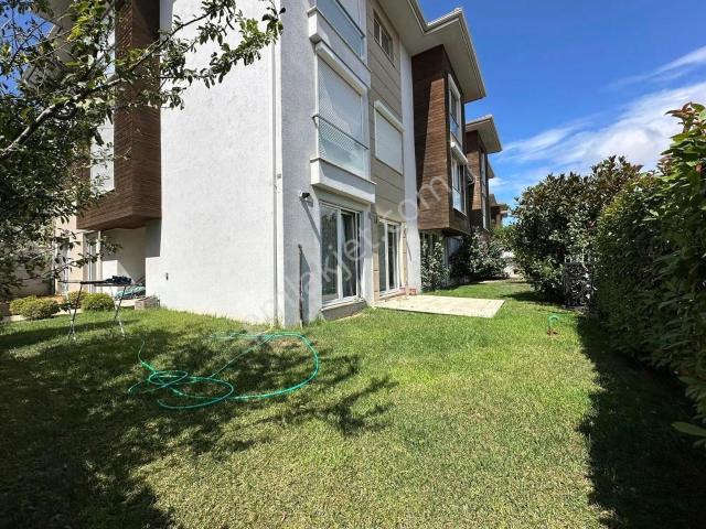 Başakşehir, İstanbul içerisinde satılık Villa