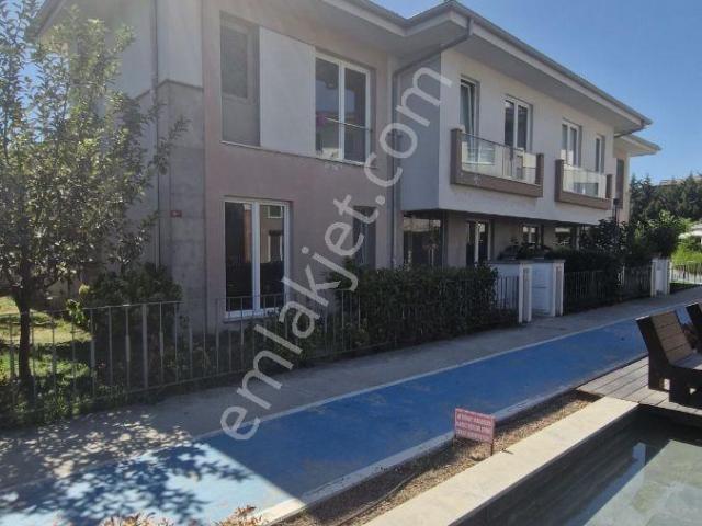 Marmara Mahallesi, Beylikdüzü içerisinde kiralık Villa