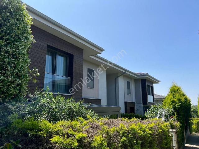 Başakşehir, İstanbul içerisinde satılık Villa