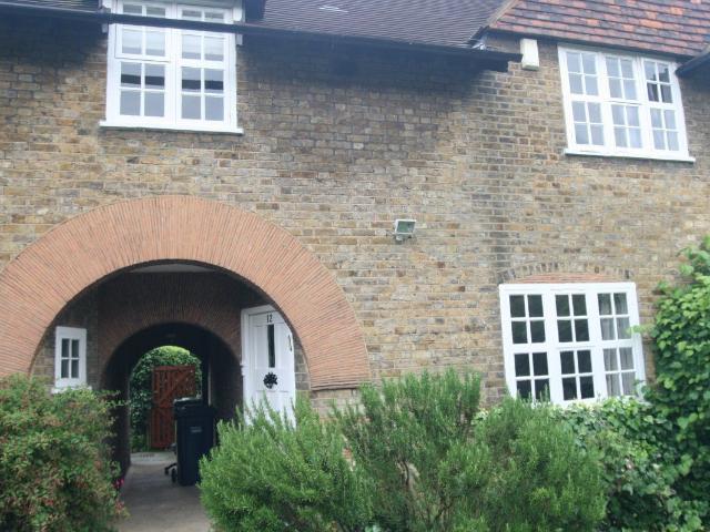 House for rent in Temple Fortune, Greater London