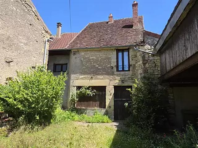 Maison vente à Clamecy, Asnan