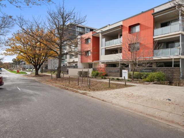 Apartment for rent in Lyneham, Australian Capital Territory