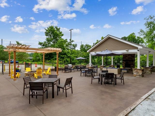 Apartment for rent in Canton