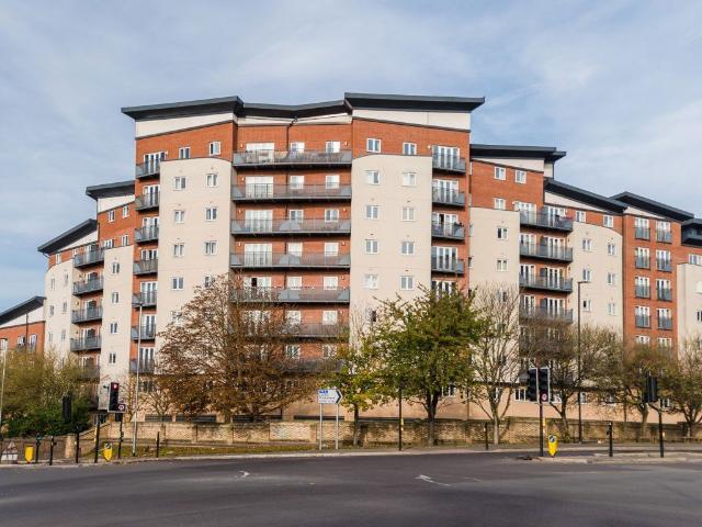 Apartment for rent in Slough