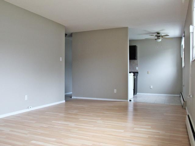 Apartment for rent in Wedgewood, Alberta