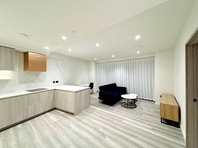 Apartment for rent in Canary Wharf, Greater London