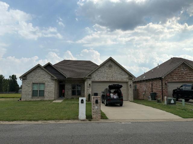 House for sale in Ark