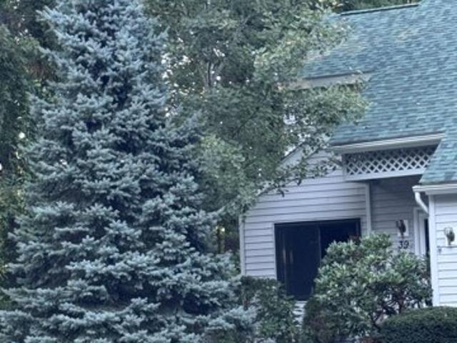 Condo for sale in Atkinson, Rockingham County