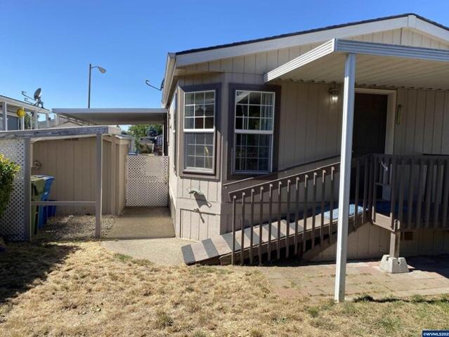 Property for sale in Oregonia