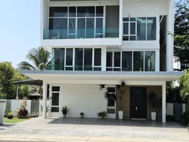 House for sale in Tanjong Sepat, Selangor