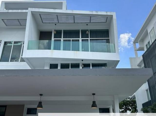 House for sale in Tanjong Sepat, Selangor