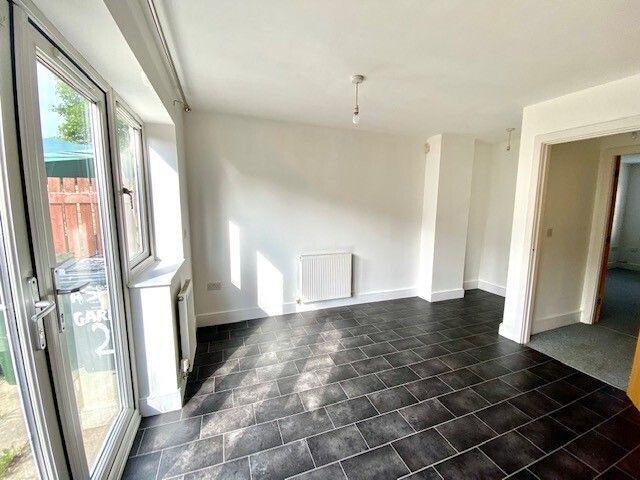 Townhouse for rent in Worsbrough, South Yorkshire