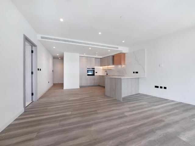 Apartment for rent in Canary Wharf, Greater London