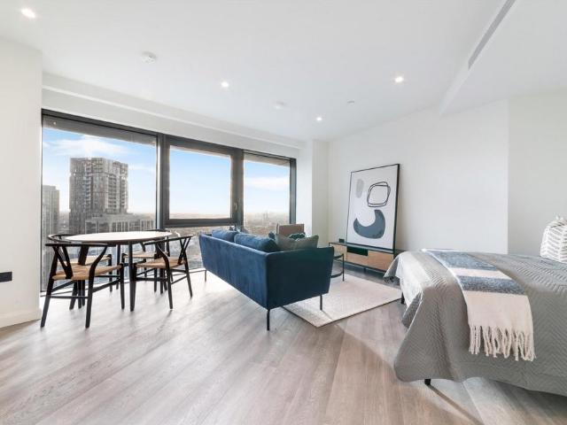 House for rent in Canary Wharf, Greater London