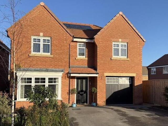 House for sale in City Fields, West Yorkshire