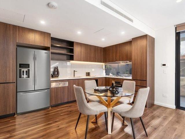 Townhouse for rent in Sydney, New South Wales