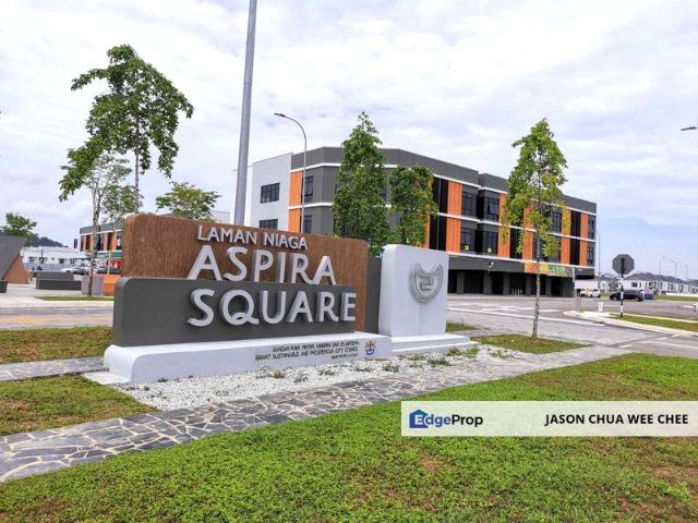 Shop for rent in Bukit Ledang, Johor