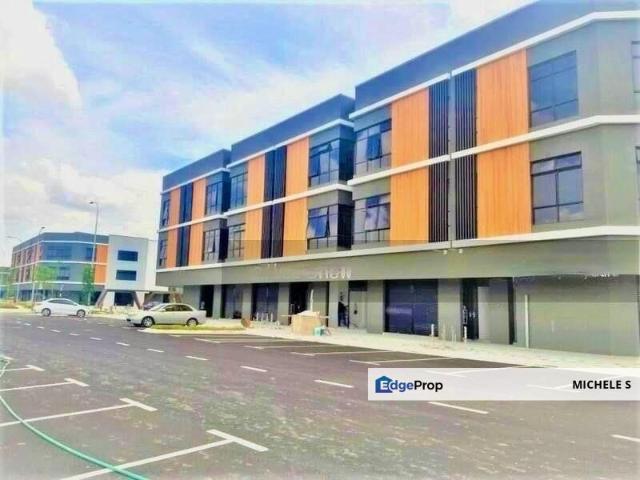 Shop for rent in Bukit Ledang, Johor